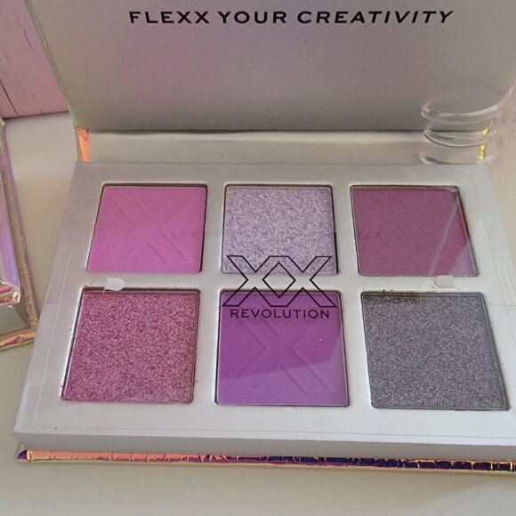Revolution Beauty London Sugar Baby Eyeshadow Palette - New - Picture 2 of 7
